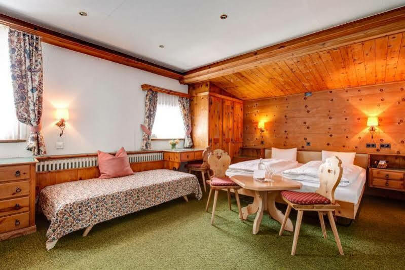 Hotel Parsenn 3*